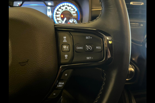 Dodge Ram 1500 5.7 V8 4x4 Crew Cab Limited|PANO|HUD|LUCHTVERING|HK|VOL!!!