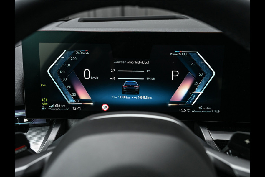 BMW 5 Serie Touring 530e Xdrive 300pk M Sport | Shadowline | Comfort access | Bowers&Wilkins | Iconic grill | Active cruise | 360 camera | Ambiance | El. trekhaak