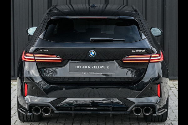 BMW 5 Serie Touring 530e Xdrive 300pk M Sport | Shadowline | Comfort access | Bowers&Wilkins | Iconic grill | Active cruise | 360 camera | Ambiance | El. trekhaak