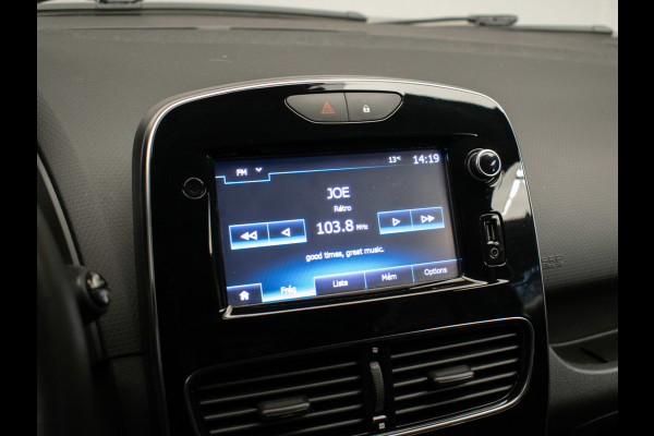 Renault Clio 0.9 TCe Zen Sport (NAVI,PDC,CRUISE,BLUETOOTH,LED,ELEKTRISCH PAKKET,SPORTSTOELEN,NETTE STAAT)
