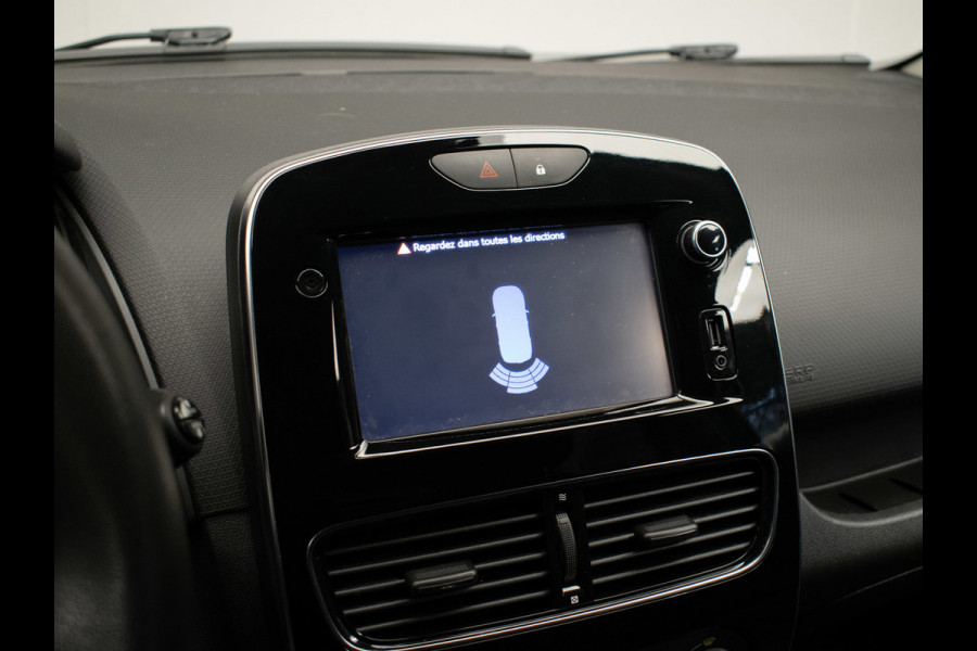 Renault Clio 0.9 TCe Zen Sport (NAVI,PDC,CRUISE,BLUETOOTH,LED,ELEKTRISCH PAKKET,SPORTSTOELEN,NETTE STAAT)