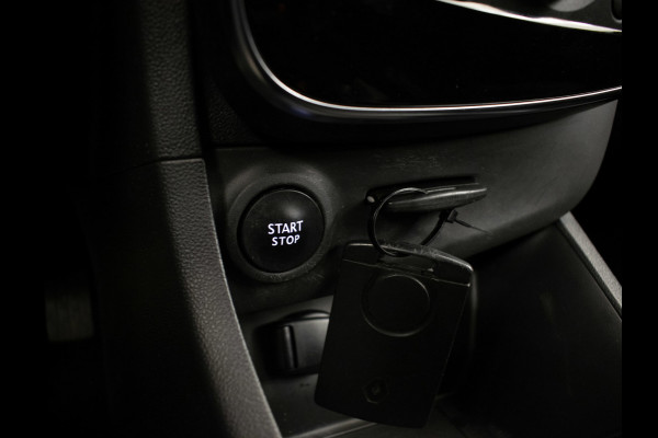 Renault Clio 0.9 TCe Zen Sport (NAVI,PDC,CRUISE,BLUETOOTH,LED,ELEKTRISCH PAKKET,SPORTSTOELEN,NETTE STAAT)