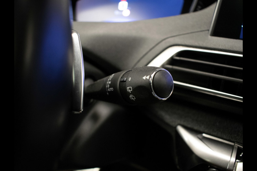 Peugeot 5008 1.2 PureTech Crossway Sport (PANORAMADAK,APPLE CARPLAY,NAVI,CAMERA,360 VIEW,GETINT,CLIMATE,SPORTSTOELEN,LM VELGEN)