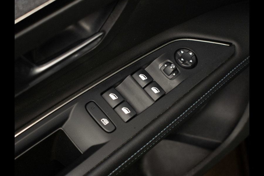 Peugeot 5008 1.2 PureTech Crossway Sport (PANORAMADAK,APPLE CARPLAY,NAVI,CAMERA,360 VIEW,GETINT,CLIMATE,SPORTSTOELEN,LM VELGEN)