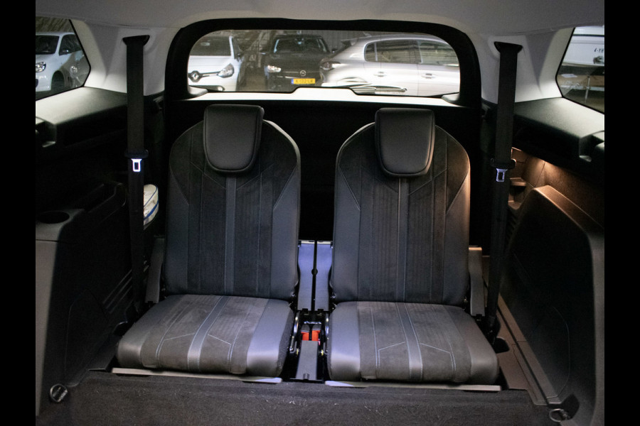 Peugeot 5008 1.2 PureTech Crossway Sport (PANORAMADAK,APPLE CARPLAY,NAVI,CAMERA,360 VIEW,GETINT,CLIMATE,SPORTSTOELEN,LM VELGEN)