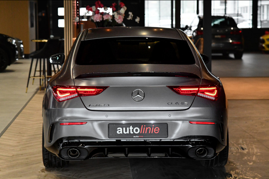 Mercedes-Benz CLA-Klasse AMG 35 4MATIC Aero. Schaal, Perf Stuur, Burm, Keyless, Camera, CarPlay, Sfeer!