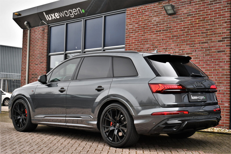 Audi Q7 50 TDI quattro S-Line 7pers Pano Trekh ACC HUD 22inch 4WS Standk