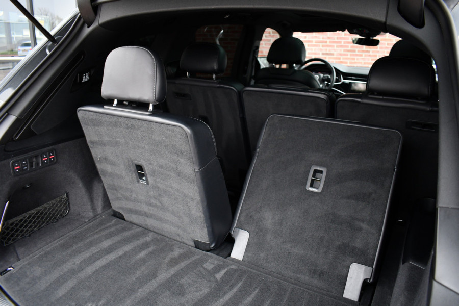 Audi Q7 50 TDI quattro S-Line 7pers Pano Trekh ACC HUD 22inch 4WS Standk