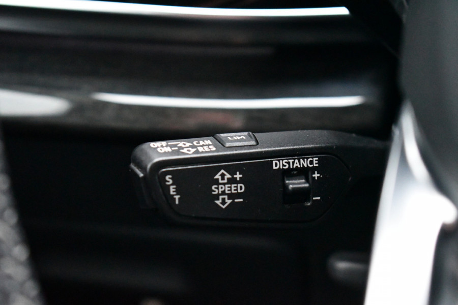 Audi Q7 50 TDI quattro S-Line 7pers Pano Trekh ACC HUD 22inch 4WS Standk