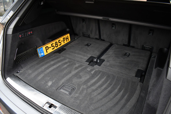 Audi Q7 50 TDI quattro S-Line 7pers Pano Trekh ACC HUD 22inch 4WS Standk