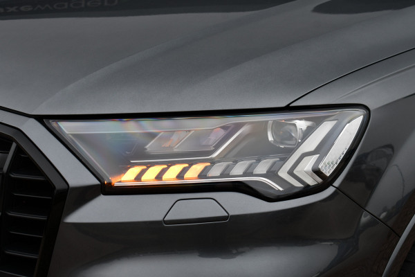 Audi Q7 50 TDI quattro S-Line 7pers Pano Trekh ACC HUD 22inch 4WS Standk