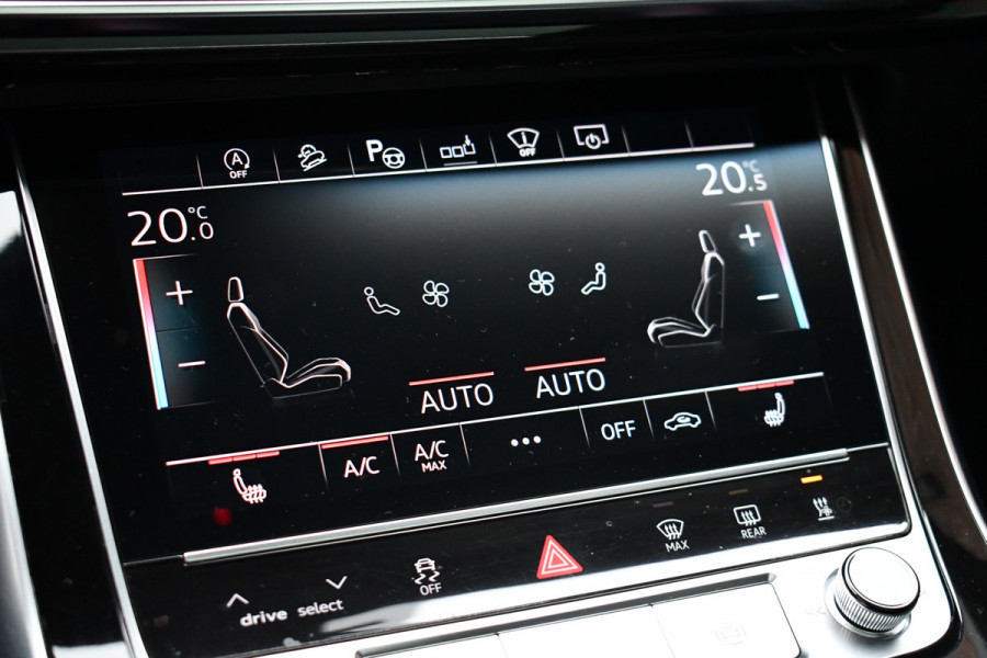 Audi Q7 50 TDI quattro S-Line 7pers Pano Trekh ACC HUD 22inch 4WS Standk