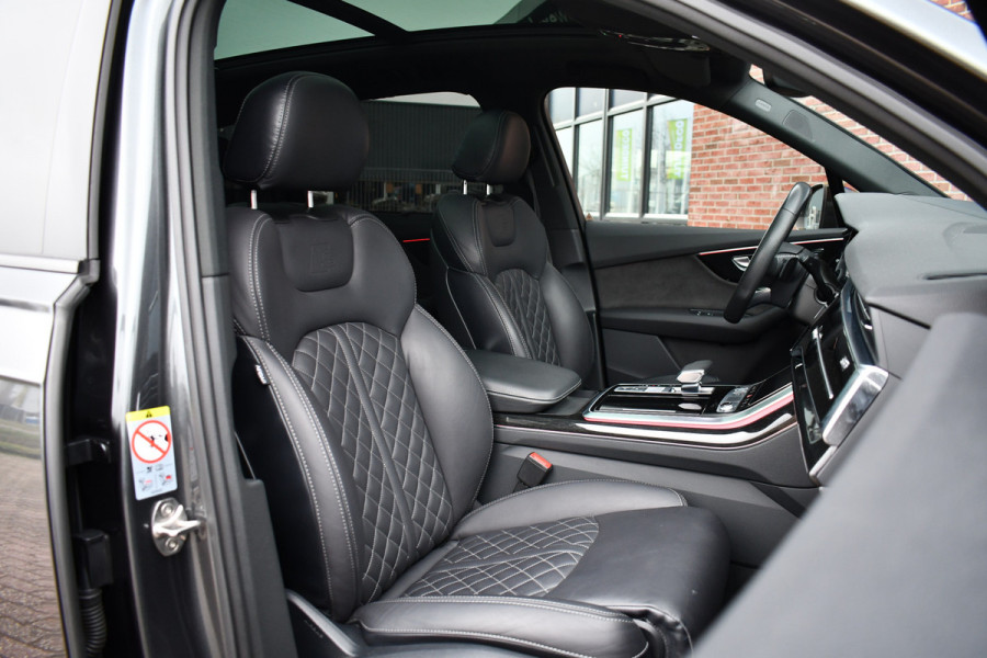 Audi Q7 50 TDI quattro S-Line 7pers Pano Trekh ACC HUD 22inch 4WS Standk
