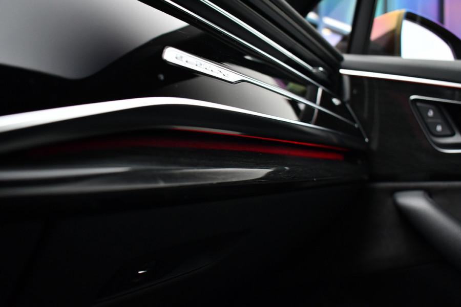 Audi Q7 50 TDI quattro S-Line 7pers Pano Trekh ACC HUD 22inch 4WS Standk