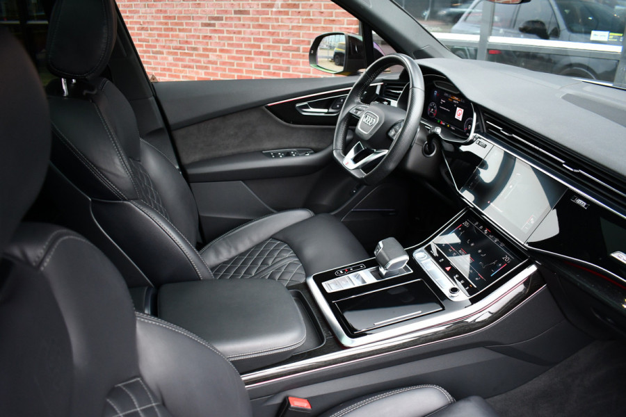 Audi Q7 50 TDI quattro S-Line 7pers Pano Trekh ACC HUD 22inch 4WS Standk