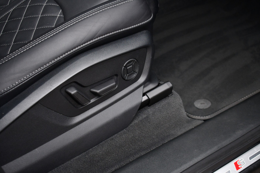 Audi Q7 50 TDI quattro S-Line 7pers Pano Trekh ACC HUD 22inch 4WS Standk