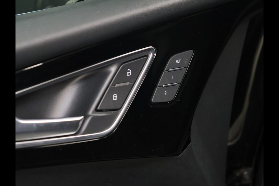 Audi Q4 Sportback e-tron 40 Launch edition Advanced Plus 77 kWh [TREKHAAK INKLAPBAAR, MEMORY SEATS, APPLE CARPLAY, ANDROID, STUURVERWARMING, ADAPTIVE CRUISE, CAMERA, STOELVERWARMING, PDC V+A, CLIMATE, NIEUWSTAAT]