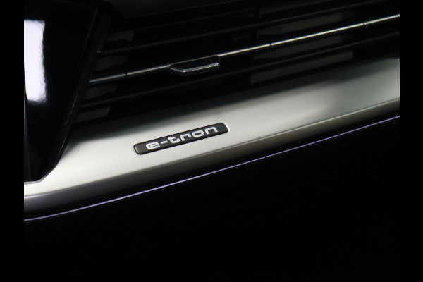 Audi Q4 Sportback e-tron 40 Launch edition Advanced Plus 77 kWh [TREKHAAK INKLAPBAAR, MEMORY SEATS, APPLE CARPLAY, ANDROID, STUURVERWARMING, ADAPTIVE CRUISE, CAMERA, STOELVERWARMING, PDC V+A, CLIMATE, NIEUWSTAAT]