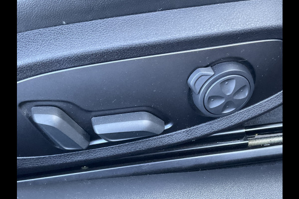 Audi TT Roadster TT RS 2.5 400pk 5-Cil Quattro B&O Camera Stoelverw. 20 Inch