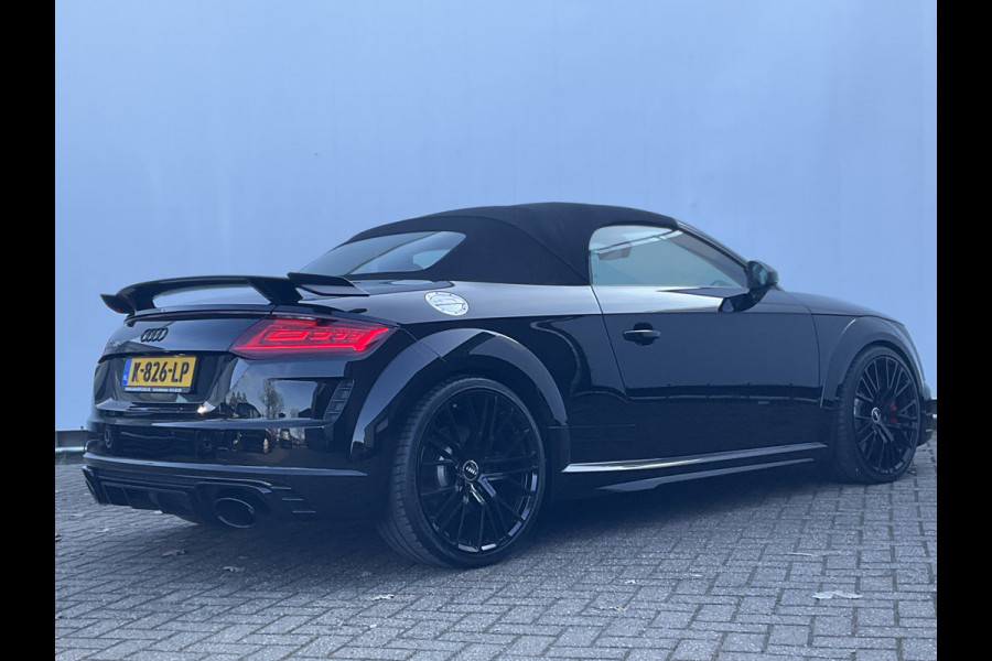 Audi TT Roadster TT RS 2.5 400pk 5-Cil Quattro B&O Camera Stoelverw. 20 Inch