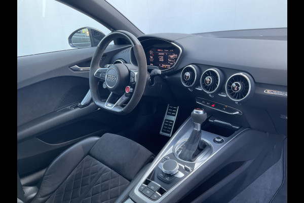 Audi TT Roadster TT RS 2.5 400pk 5-Cil Quattro B&O Camera Stoelverw. 20 Inch