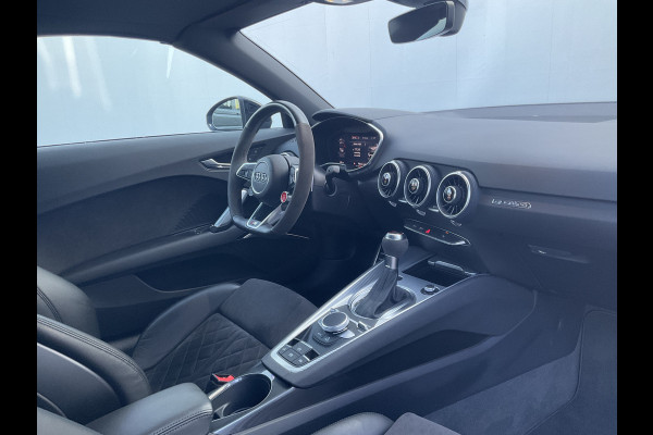 Audi TT Roadster TT RS 2.5 400pk 5-Cil Quattro B&O Camera Stoelverw. 20 Inch