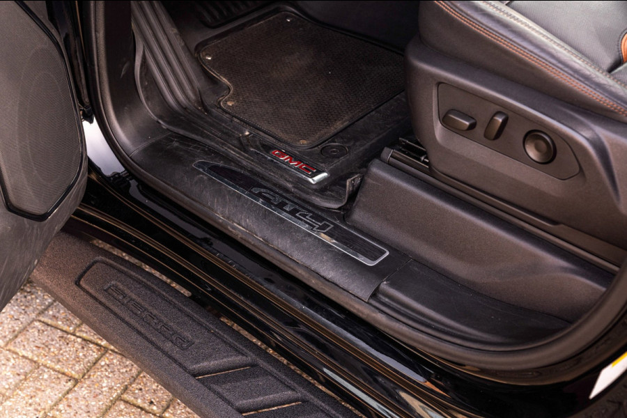 GMC Sierra Crew Cap 1500 AT4 309 PK D Schuifdak Trekhaak Keyless 360 Camera Memory ''18