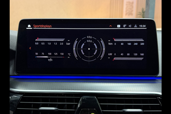 BMW 5 Serie Touring M-pakket Luchtvering VOL OPTIES | HUD | CarPlay | Trekhaak | Memory | Virtual | ACC