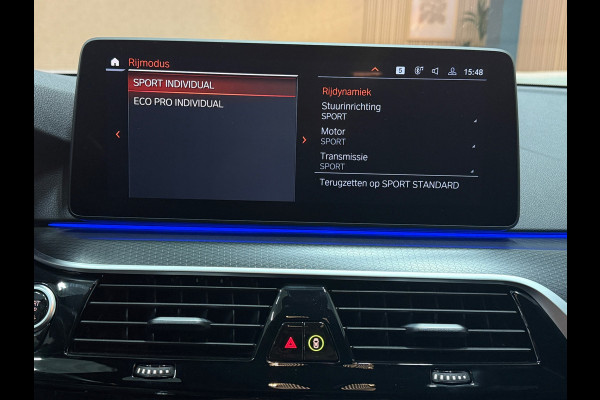 BMW 5 Serie Touring M-pakket Luchtvering VOL OPTIES | HUD | CarPlay | Trekhaak | Memory | Virtual | ACC