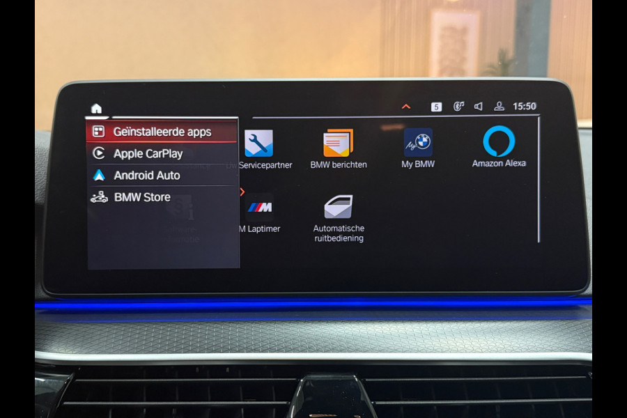 BMW 5 Serie Touring M-pakket Luchtvering VOL OPTIES | HUD | CarPlay | Trekhaak | Memory | Virtual | ACC