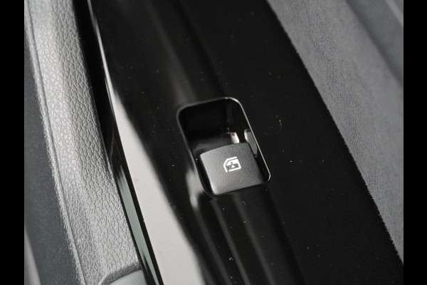 Kia Sportage 1.6 T-GDi Hybrid GT-Line - Adaptief Cruise Control - Climate Control - Navigatie - LED Koplampen - Fabrieksgarantie Tot 2032