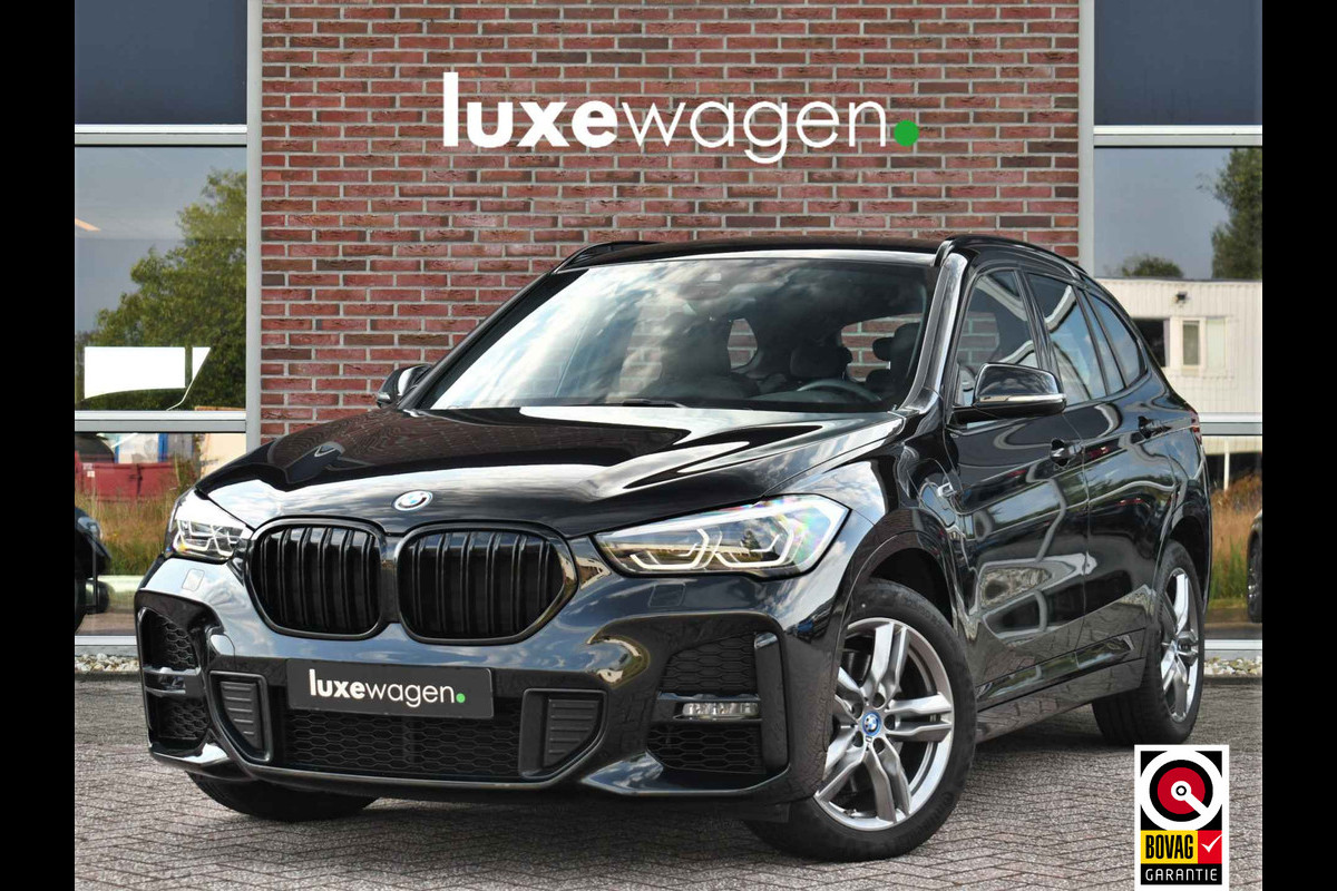 BMW X1 xDrive25e M-Sport Pano El-zetels Camera Carplay El-klep Shadowline