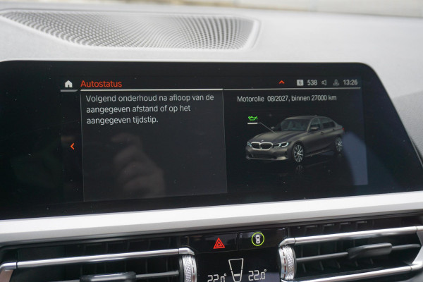 BMW 3-serie 320i High Exec.Individual/Dealeronderhouden/ Trekhaak wegklapbaar