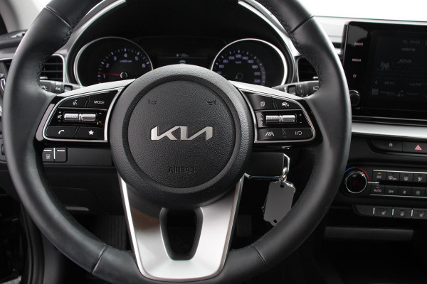 Kia Ceed Sportswagon 1.0 T-GDi 101pk Prestige Navigatie Apple Carplay/Android Auto Camera Stoel- en stuurverwarming Cruise Control Climatronic Start/Stop systeem Getinte ramen