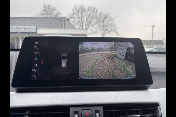 BMW X1 xDrive25e eDrive M Sport | SCI | Plug-in Hybride | PHEV | 220pk | Panoramadak | Storm Bay Metallic | 19 inch | M Pakket | Camera | Sportstoelen | Led verlichting | Head Up Display | Shadowline Exterieur