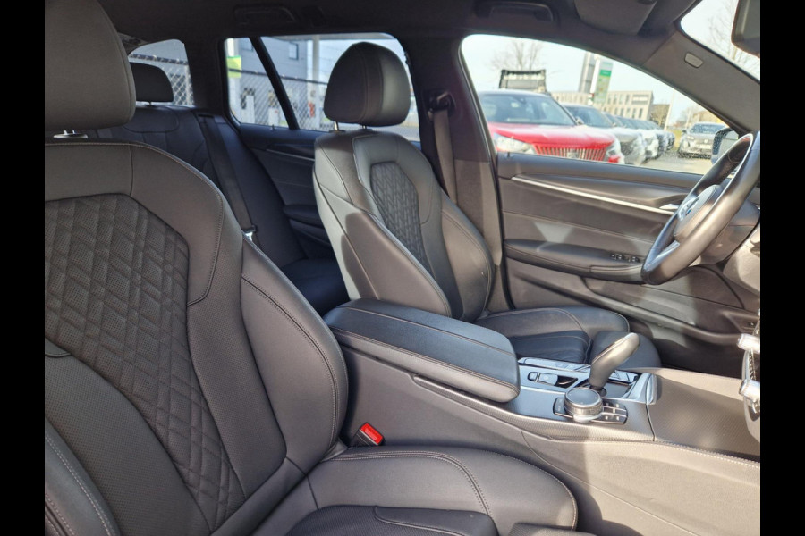 BMW 5 Serie Touring 530e xDrive M Sport /Led /Adap Cruise