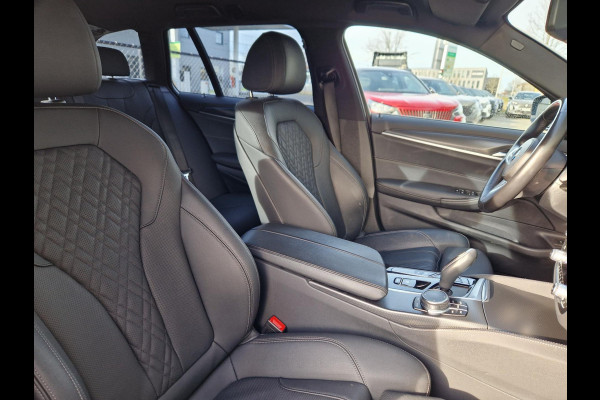 BMW 5 Serie Touring 530e xDrive M Sport /Led /Adap Cruise
