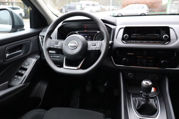 Nissan QASHQAI 1.3 MHEV Acenta 140 Pk / Airco / Cruise / Side assist / Line assist.