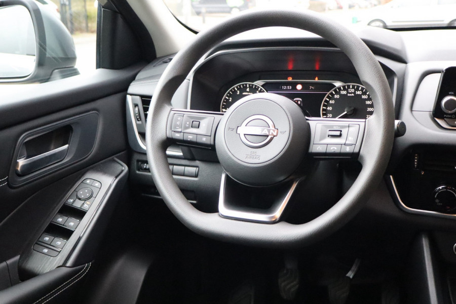 Nissan QASHQAI 1.3 MHEV Acenta 140 Pk / Airco / Cruise / Side assist / Line assist.