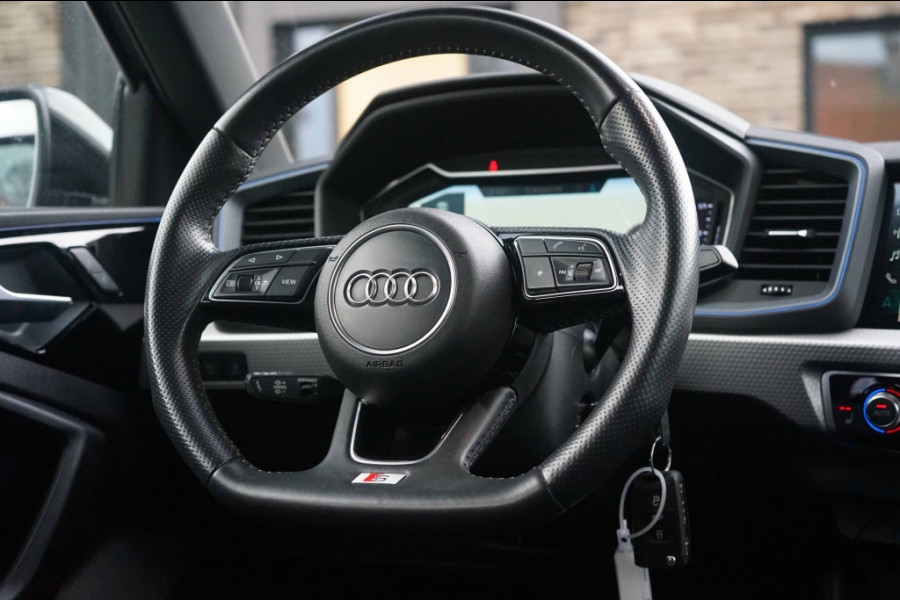 Audi A1 Sportpack 30 TFSI 3X S-line/LED/ACC/Virtual/Chronosgrey/116PK