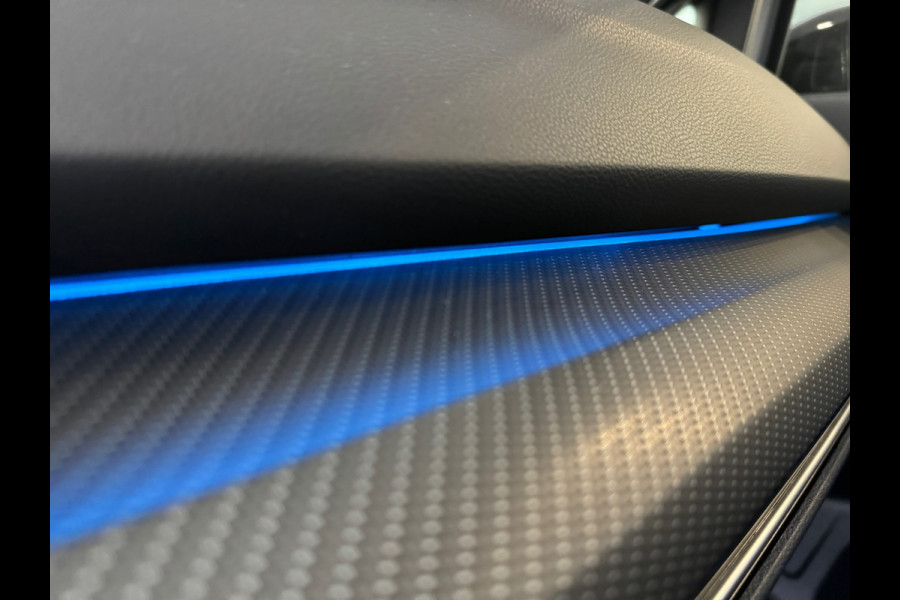 Volkswagen Golf 1.5 eTSI R Line Pano|HuD|H/K|Keyles|IQ|Camera