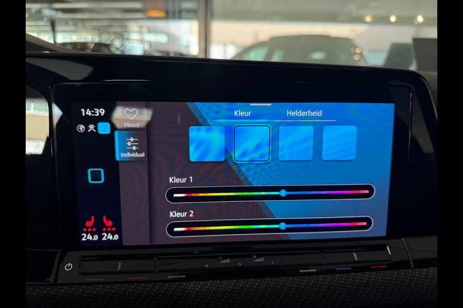 Volkswagen Golf 1.5 eTSI R Line Pano|HuD|H/K|Keyles|IQ|Camera