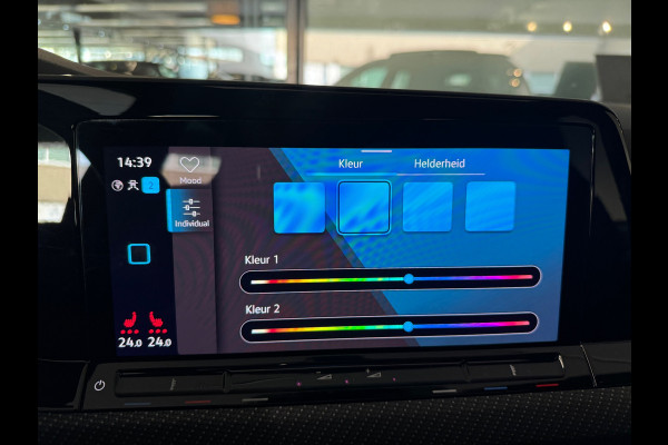 Volkswagen Golf 1.5 eTSI R Line Pano|HuD|H/K|Keyles|IQ|Camera