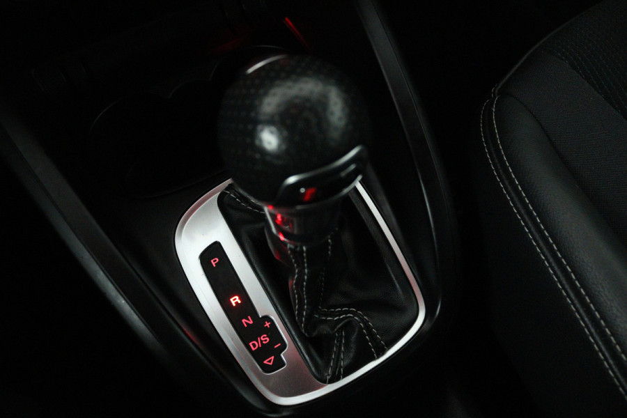 Audi A1 Sportback 1.0 TFSI Advance Sport (NAVIGATIE, CRUISE CONTROL, AUTOMAAT)