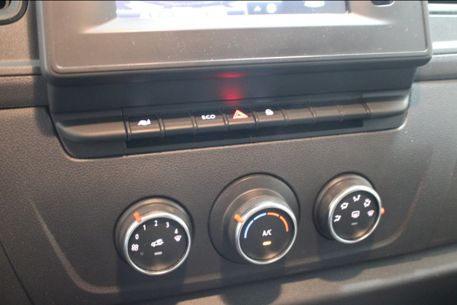 Renault Master T35 2.3 dCi 135 L2H2 Comfort Camera/Navi Zeer nette bus