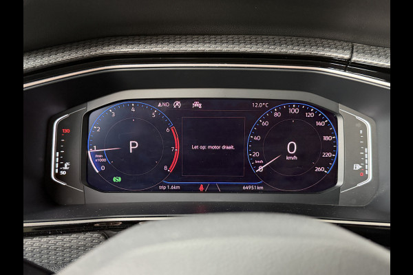 Volkswagen T-Cross 1.5 TSI 150 ACT R-Line | Navi | Beats | Camera | Virtual cockpit | 18" | ACC | Dodehoek | 100% Onderhouden!