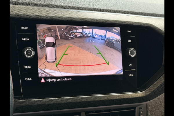 Volkswagen T-Cross 1.5 TSI 150 ACT R-Line | Navi | Beats | Camera | Virtual cockpit | 18" | ACC | Dodehoek | 100% Onderhouden!