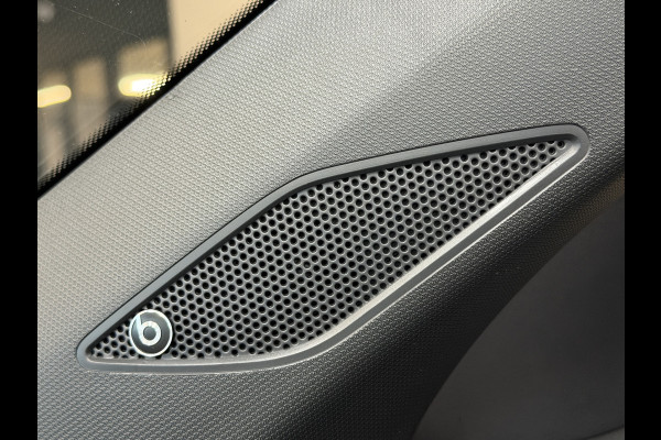 Volkswagen T-Cross 1.5 TSI 150 ACT R-Line | Navi | Beats | Camera | Virtual cockpit | 18" | ACC | Dodehoek | 100% Onderhouden!