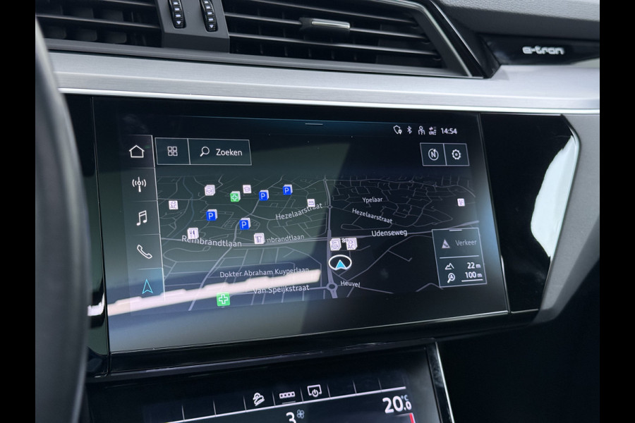 Audi e-tron Quattro S-Line Pano-dak Luchtvering Sportstoelen Zwarte-Hemel PTC Apple Carplay Androi Auto Leder/Alcantara Memory Navi Camera P SOH 91% Stoelverwarming Led Elek.Stoelen DAB Elek.Achterklep Keyless Dealeronderhouden Origineel Nederlandse Auto Zeer Compleet