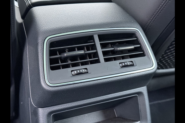 Audi e-tron Quattro S-Line Pano-dak Luchtvering Sportstoelen Zwarte-Hemel PTC Apple Carplay Androi Auto Leder/Alcantara Memory Navi Camera P SOH 91% Stoelverwarming Led Elek.Stoelen DAB Elek.Achterklep Keyless Dealeronderhouden Origineel Nederlandse Auto Zeer Compleet
